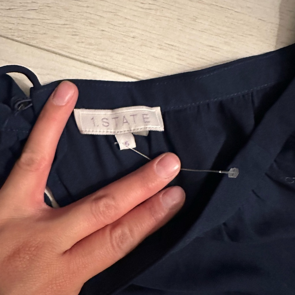 New 1. state blue blouse - Picture 4 of 4